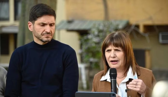 Bullrich anunció que aislarán a los presos de alto riesgo tras las amenazas a Pullaro