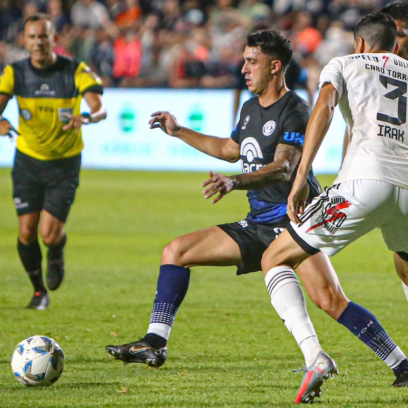 En El Duelo De Los Ascendidos, Independiente Rivadavia Cayó Como Local ...